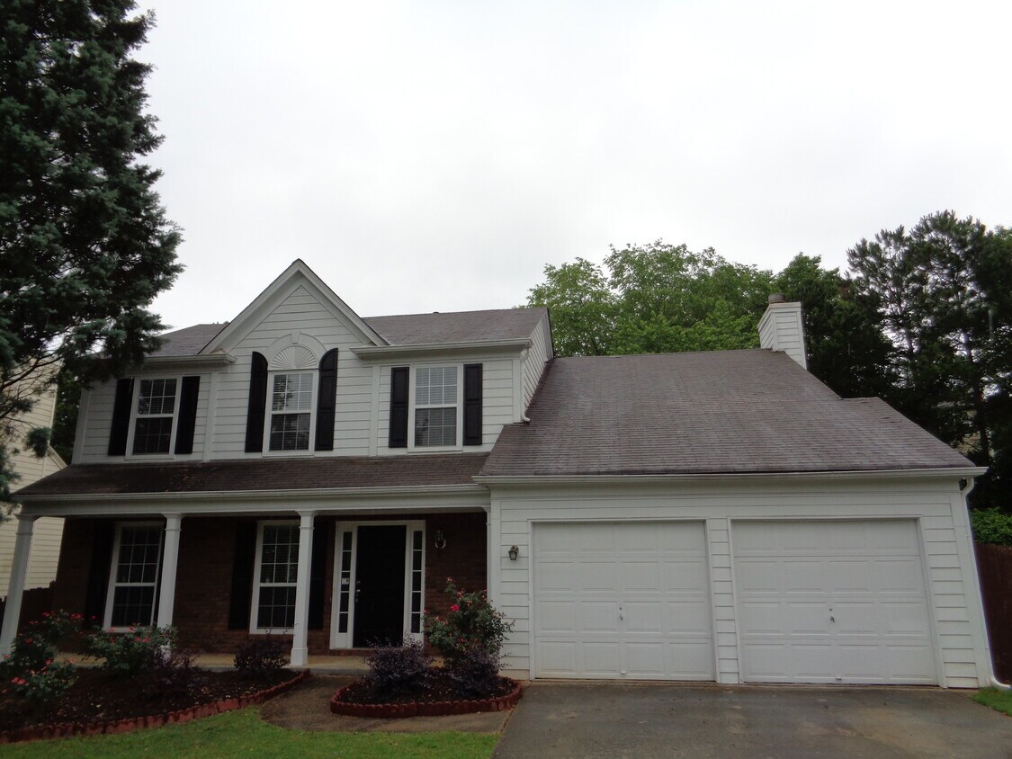 Foto principal - 2155 Chattahoochee Dr NW