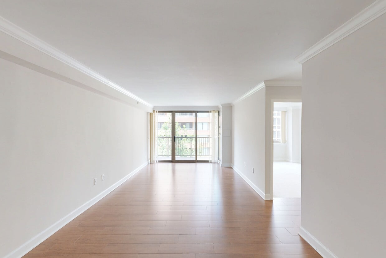 Photo - Westpark Apartments