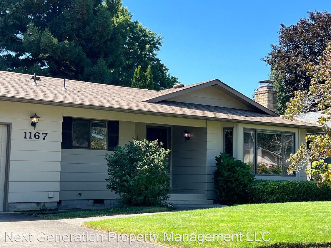 Primary Photo - 3 br, 1 bath House - 1167 Sequoia Ave.