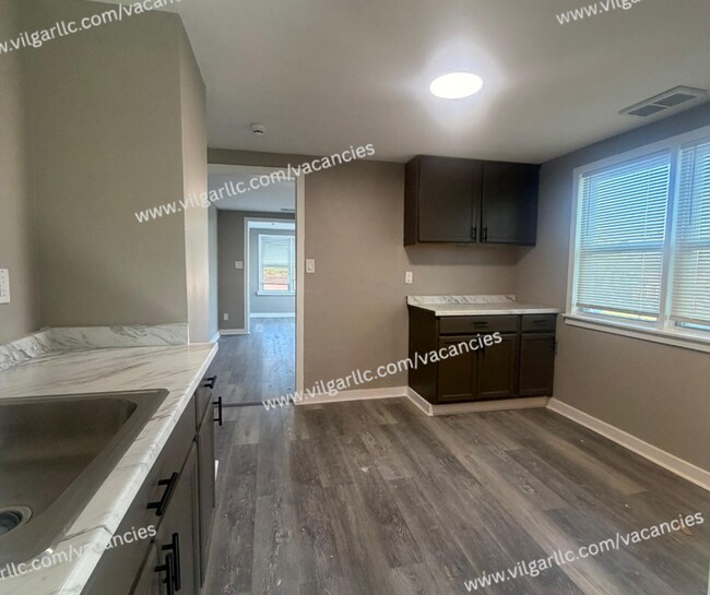 Foto del edificio - 1712 Carolina St