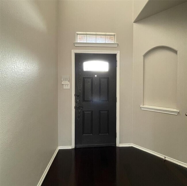 Foto del edificio - 1542 Haynie Bend