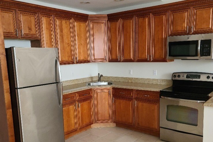 Foto principal - 47 Mineola Blvd