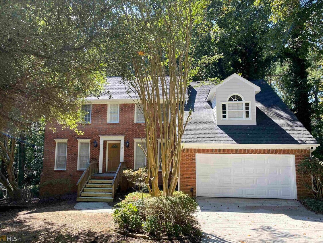 Primary Photo - 2601 Rock Point Ln