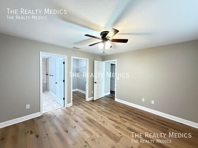 Foto del edificio - 16513 SW 22nd Terrace Rd