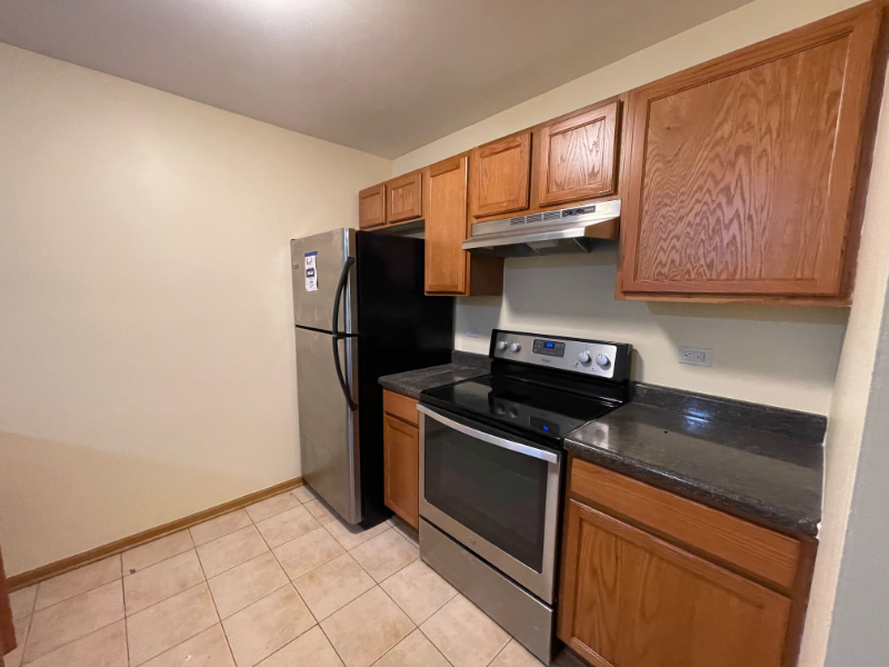 2909 Willow Ln Unit 3, Zion, IL 60099 - Room for Rent in Zion, IL ...