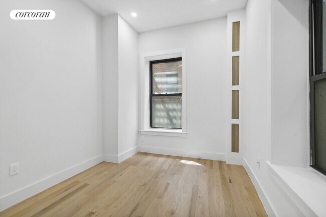 Foto del edificio - 202 W 96th St
