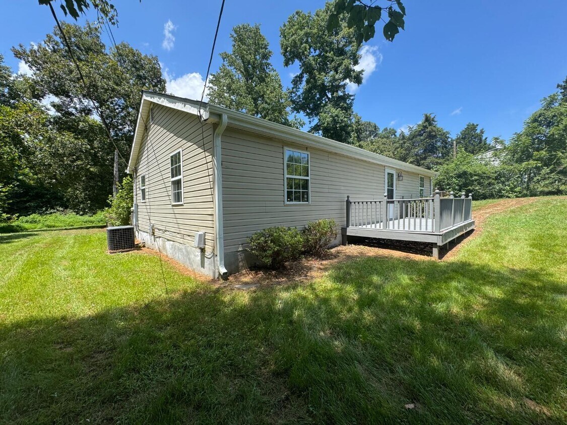 Foto principal - 5163 Clifton Dr