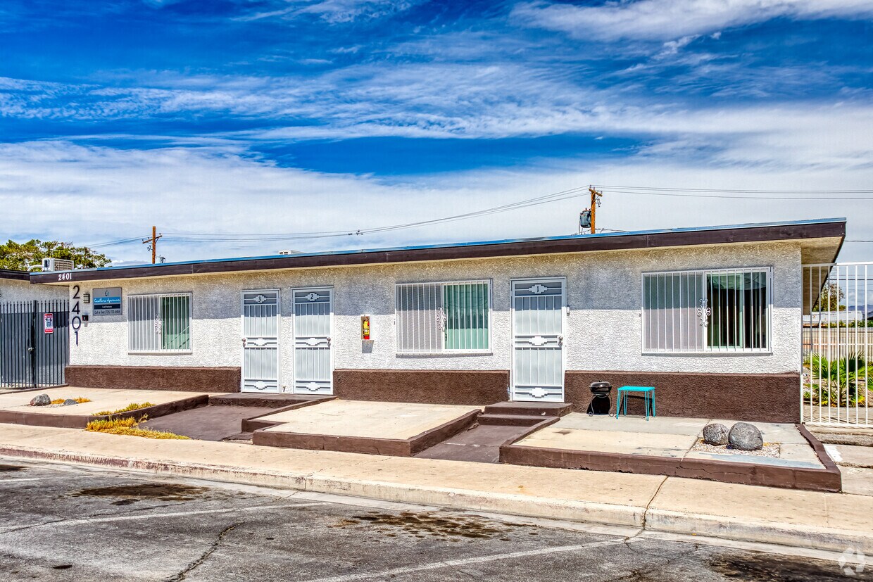 Foto principal - 2317-2401 Sunrise Ave