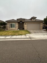 Building Photo - 2656 Cherry Tree Dr