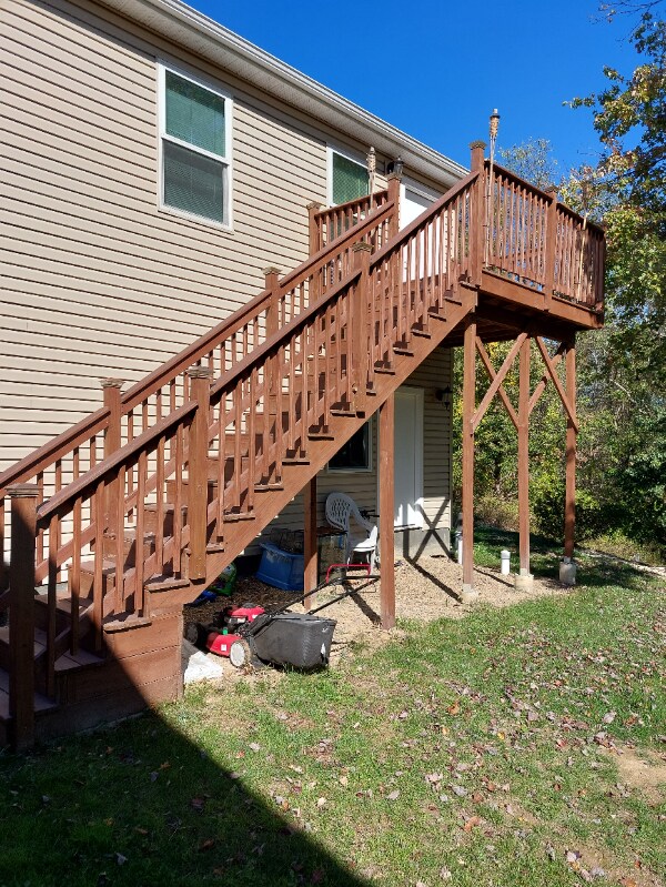 Building Photo - 314 Pine Dr