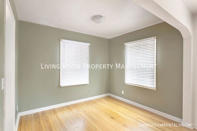 Foto del edificio - 5001 NE 32nd Pl