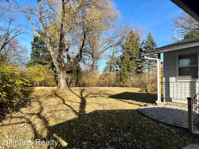 Building Photo - 2 br, 1 bath House - 10869 Pear Tree Ln.