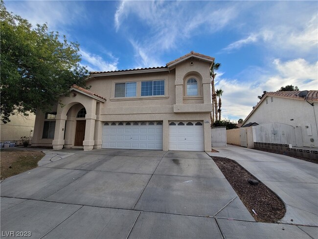 Foto del edificio - 7505 Cobal Canyon Ln