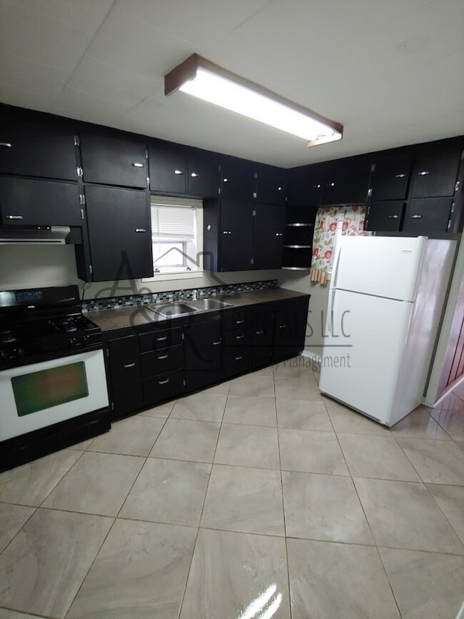 Foto del edificio - 767 S 200th St