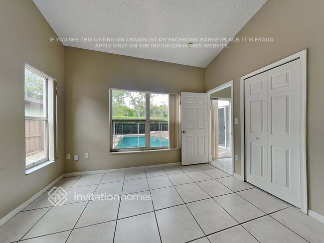Foto del edificio - 16122 SW 79th Terrace