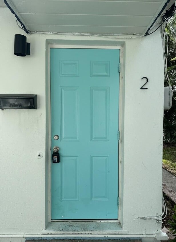 Foto principal - 178 E 27th St