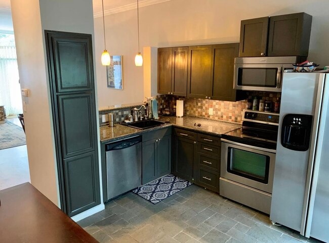 Foto del edificio - 430 E Park Ave