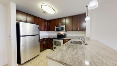Interior Photo - 1200 East West