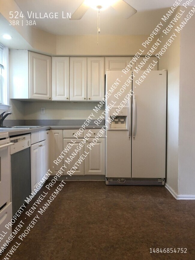 Building Photo - 3 Bed 2.5 Bath  in Pottsgrove School Distr...