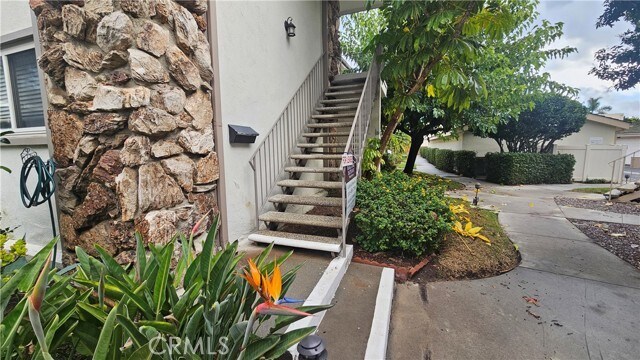 Foto del edificio - 22619 Nadine Cir