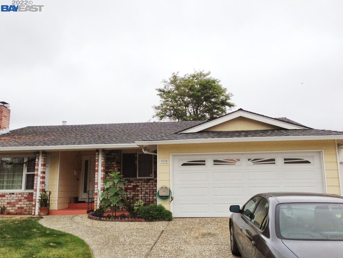 Primary Photo - 3178 Waugh Pl