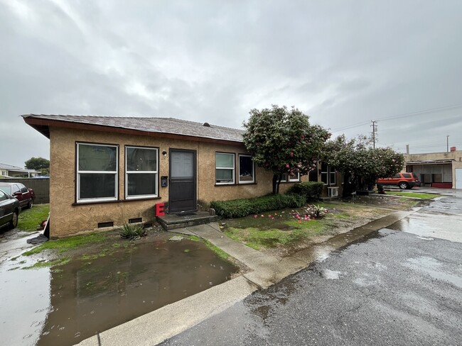Foto del edificio - 1818 S San Gabriel Blvd