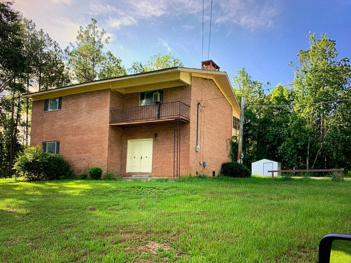 638 Soperton Hwy, Eastman, GA 31023 House Rental in Eastman, GA