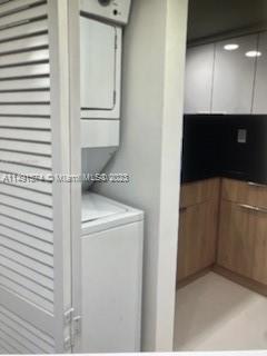 Building Photo - 9917 W Okeechobee Rd