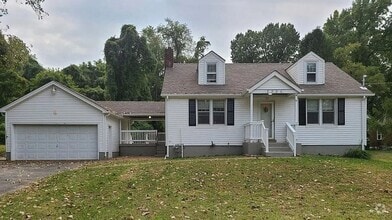 Building Photo - 2586 Redman Rd