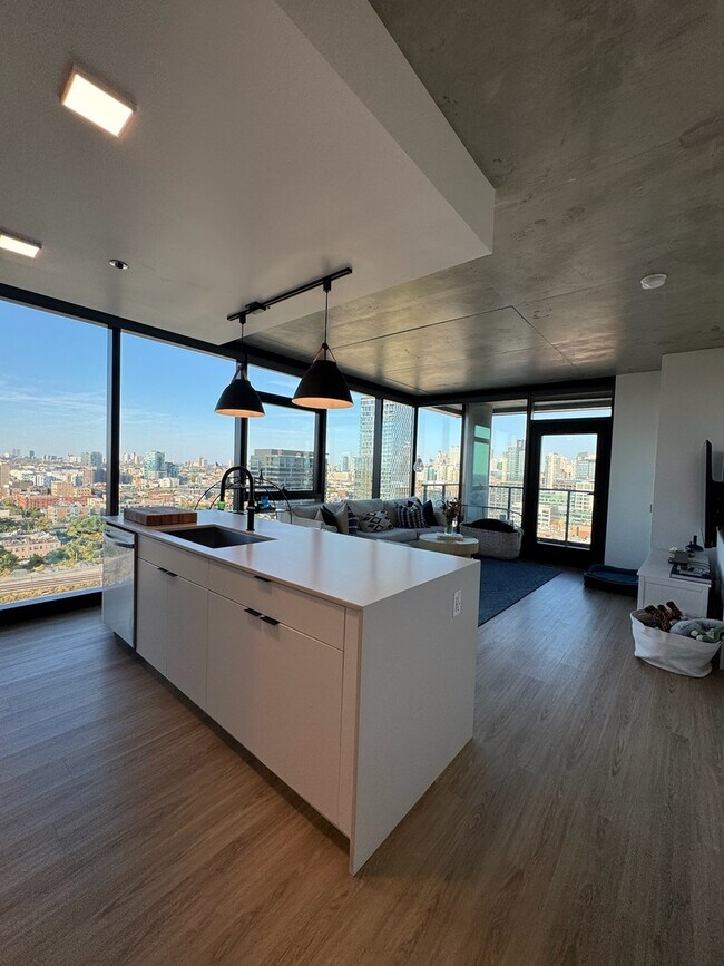 Foto del edificio - 225 N Elizabeth St