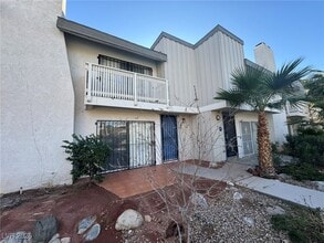 Building Photo - 518 Delfern Ln