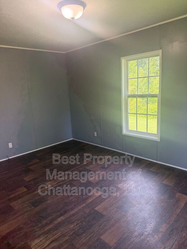 Foto del edificio - 1375 Shinbone Rd
