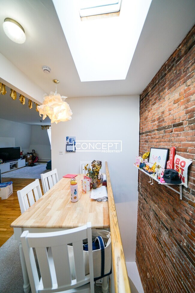 Foto del edificio - 168 Northampton St