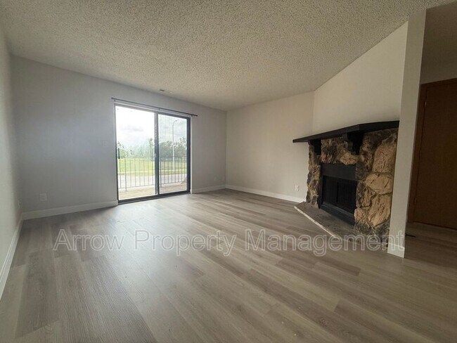 Foto del edificio - 2330 N 44th St