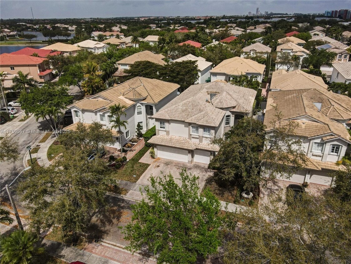 Primary Photo - 10773 NW 69th Ter