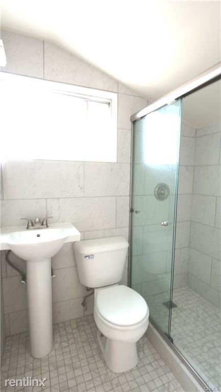 Building Photo - 3 br, 2 bath House - 319 Collins Ave