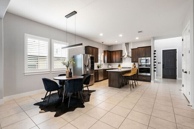 Foto del edificio - 5604 Anaheim Ave