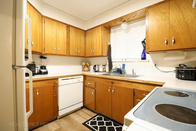 Photo - 3 bedroom Apartment in loveland!