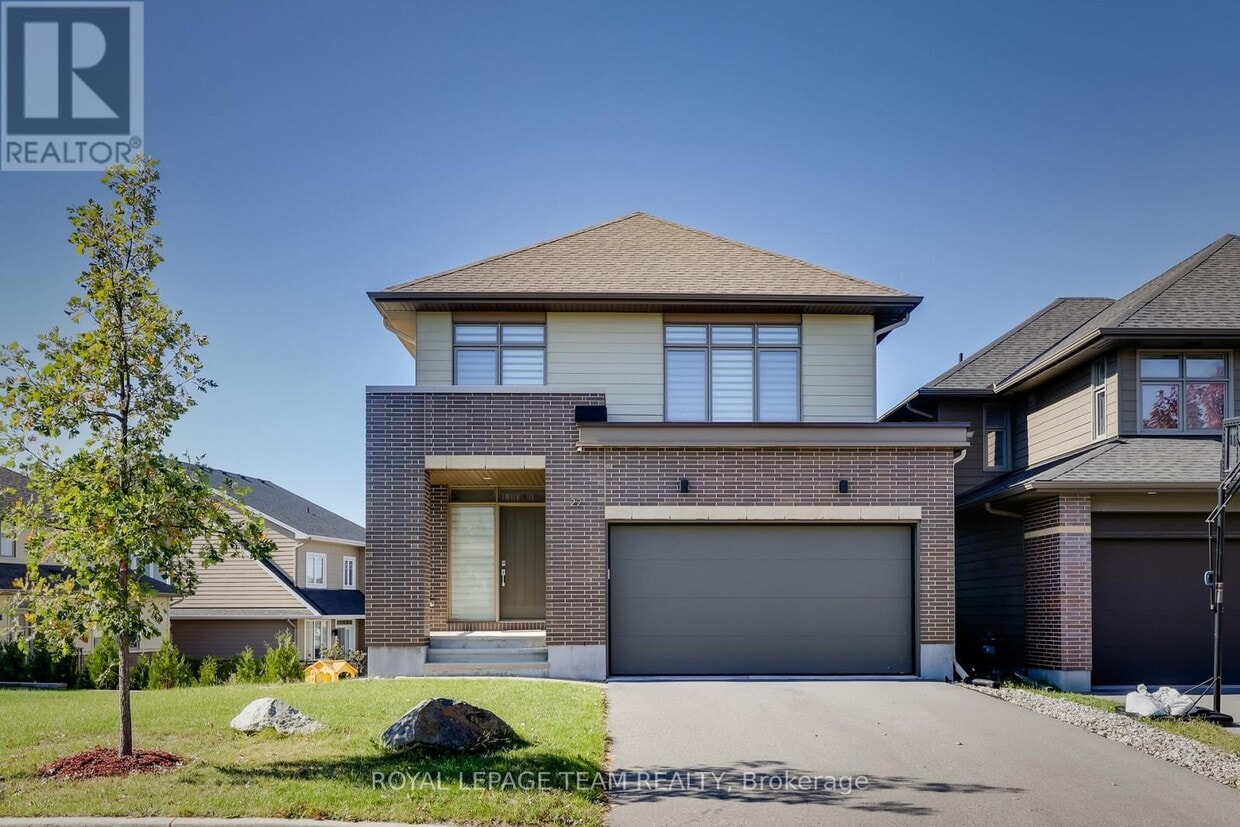 Primary Photo - 22 Greensand Pl