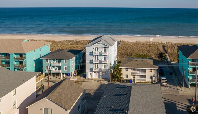 Foto del edificio - 502 N Carolina Beach Ave