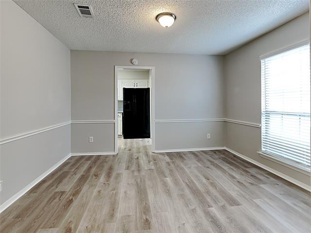 Foto del edificio - 3225 Hastings St