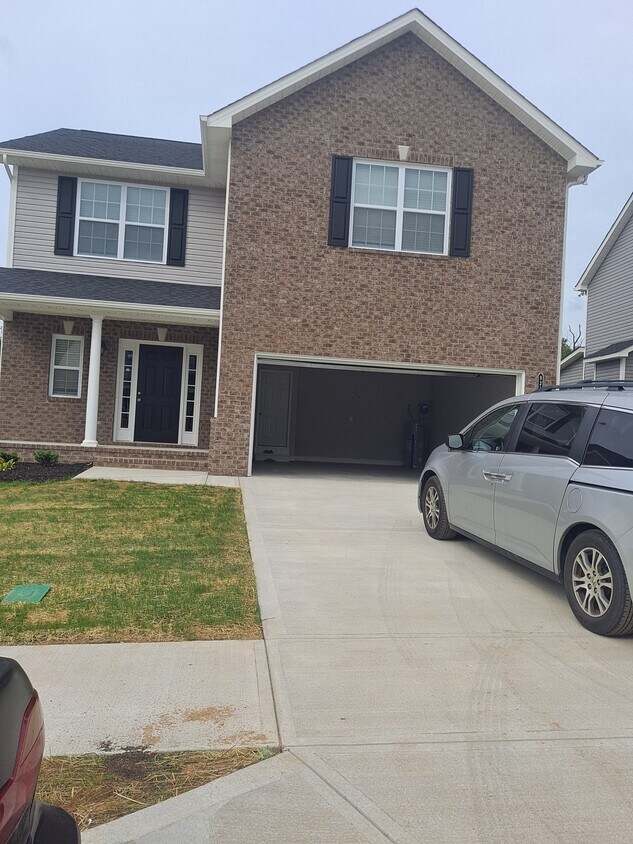 Foto principal - 9218 Upstream Ln