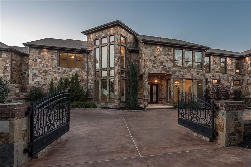 Foto principal - 4511 Watauga Rd