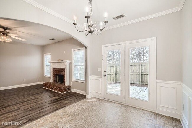 Foto del edificio - 3 br, 2.5 bath House - 2070 Lily Valley Dr...
