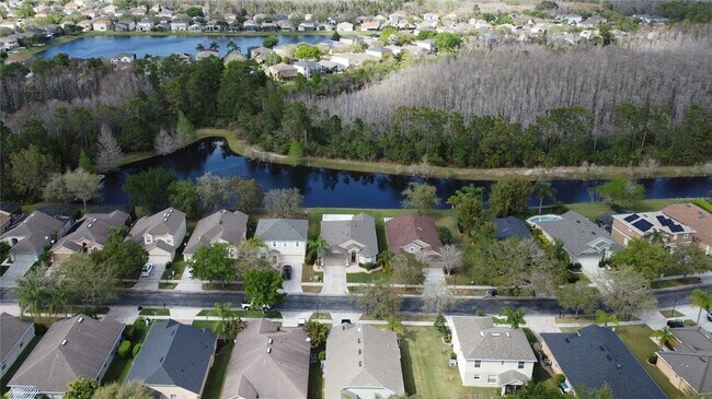 Foto del edificio - 2264 Hillshire Dr