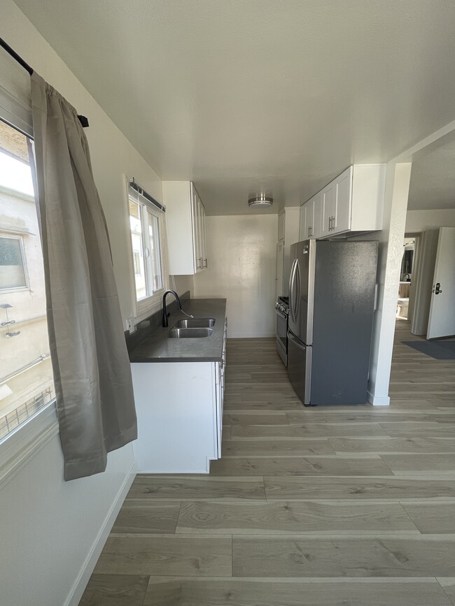 Building Photo - 2019 Arlington Ave