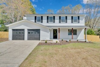 Building Photo - 7404 Shadowlake Dr