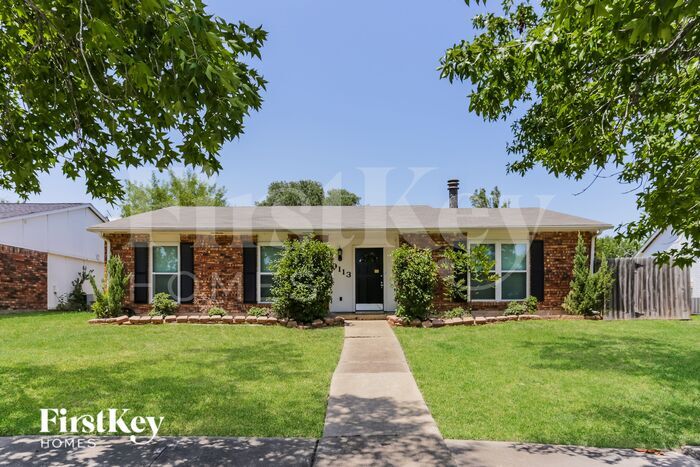 Foto principal - 9113 Linda Vista Dr