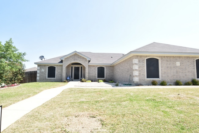 Building Photo - 3801 Tecovas Springs Ct