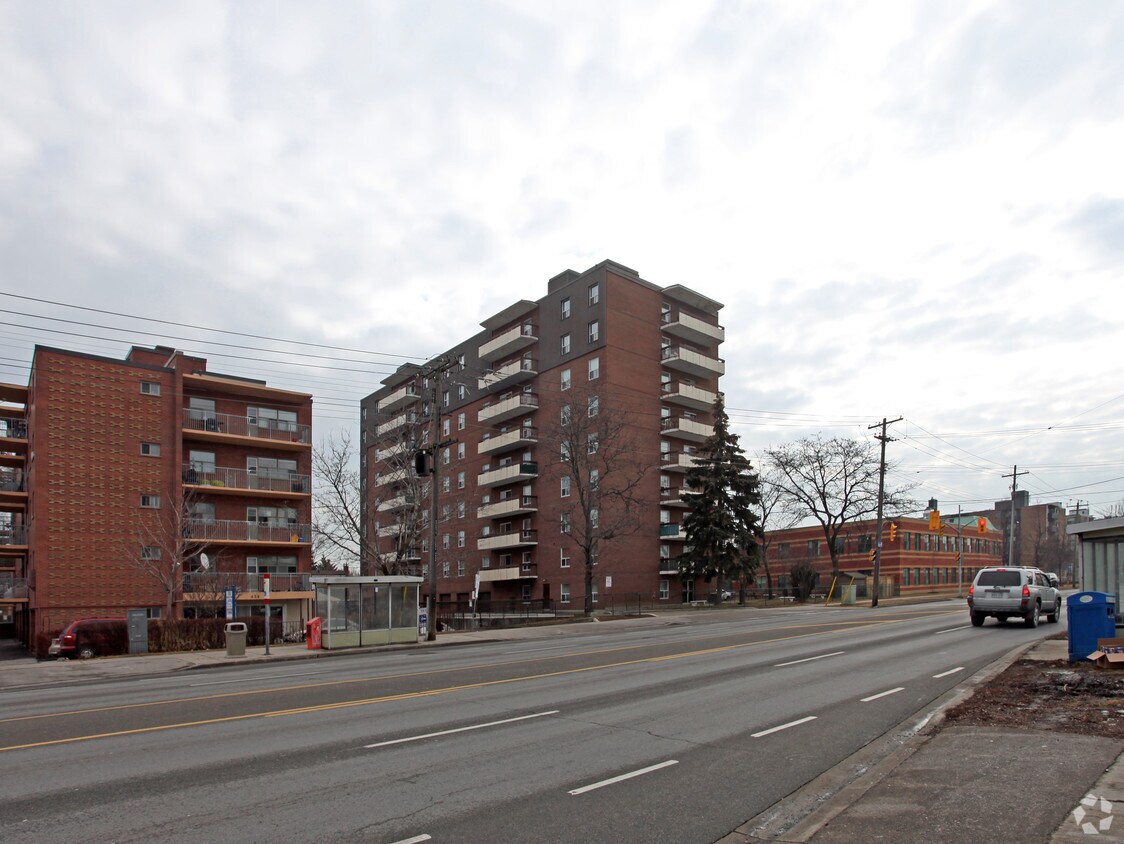 Primary Photo - 855 Kennedy Rd